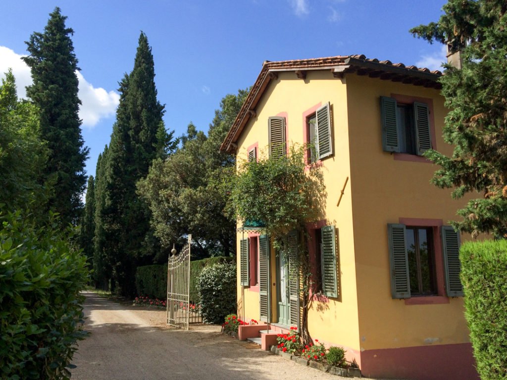 Family Villa Airbnb Tuscany Italy with kids